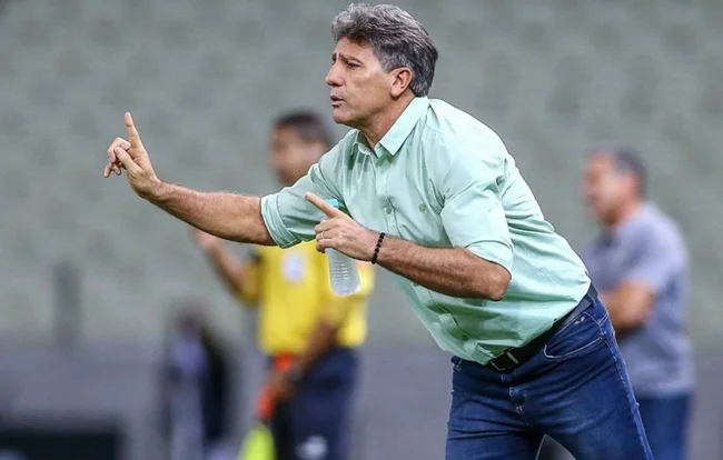 Corinthians ouve ‘não’ de Renato Gaúcho e terá de buscar plano B no mercado