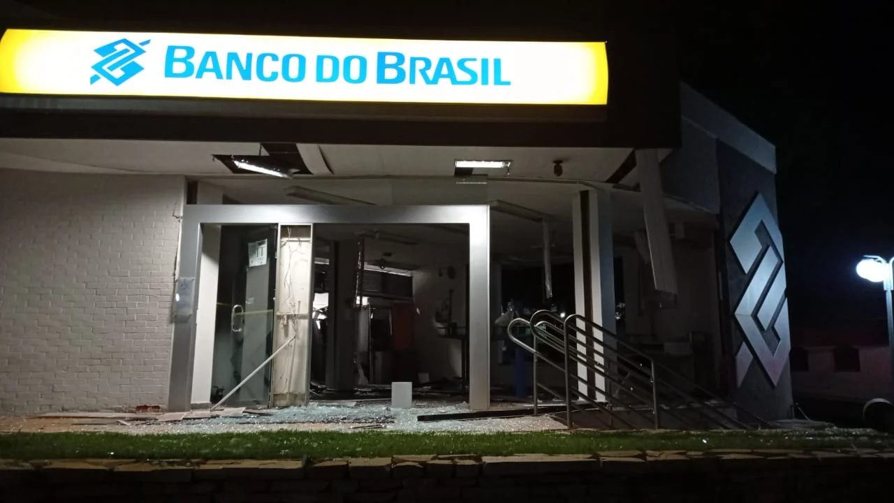 Assalto à agência do Banco do Brasil, em Corumbá, termina com cinco mortos na madrugada desta segunda-feira