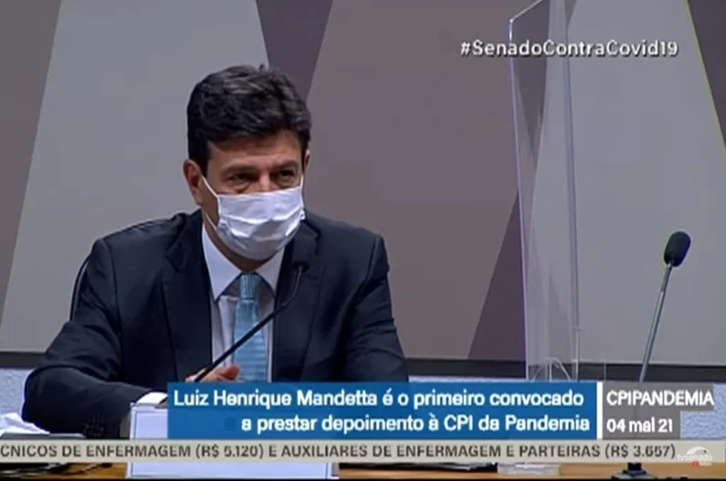 Mandetta diz que pasta alertou sobre improbidade em compra de cloroquina