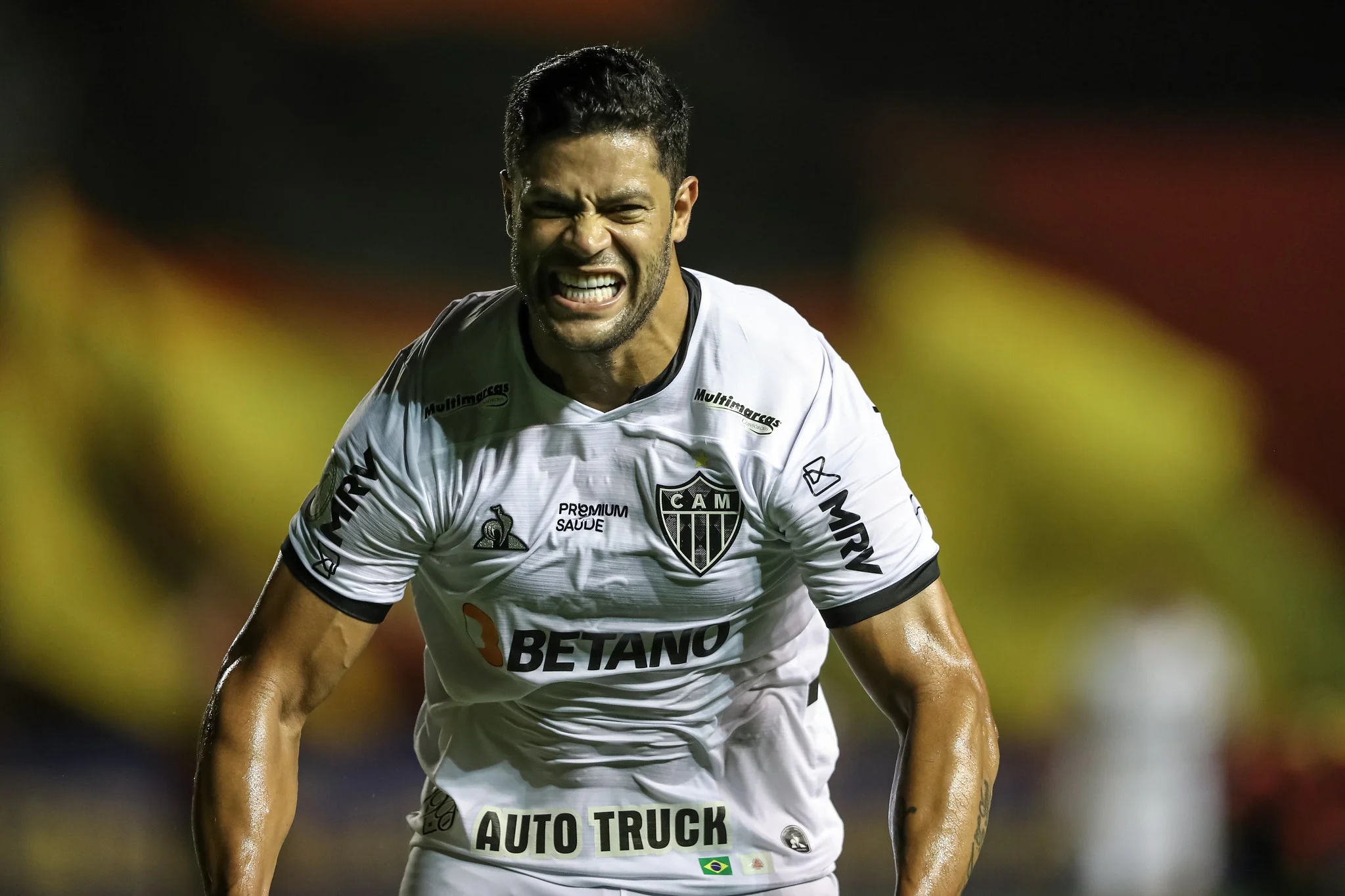 Hulk marca de novo e Atlético-MG vence o Sport por 1 a 0 na Ilha do Retiro