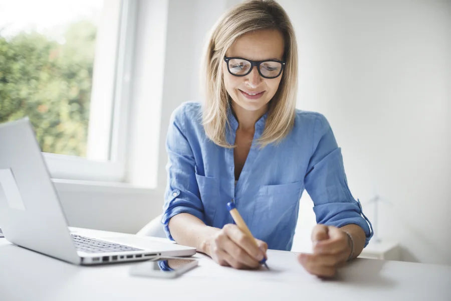 Primeira Jornada da Independência Financeira Feminina oferece 10 mil vagas em curso virtual