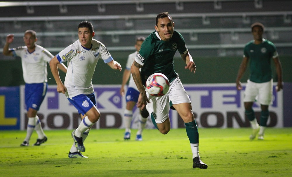 Goiás desencanta e goleia Avaí na Serrinha antes do clássico contra o Vila Nova