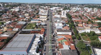 Trindade auxilia famílias vulneráveis a realizarem inscrição no programa Aluguel Social