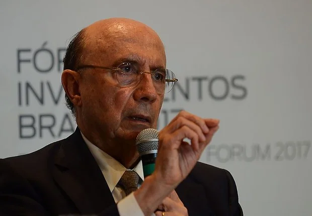 Responsabilidade pela alta dos combustíveis é da Petrobras, não do ICMS, diz Meirelles