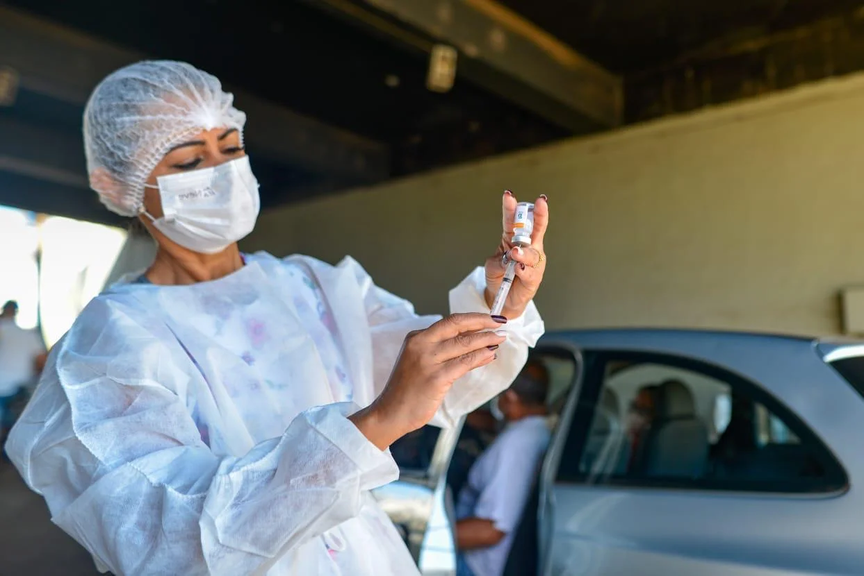 Goiânia aplica apenas segunda dose da vacina contra Covid-19 nesta quinta e sexta; veja locais