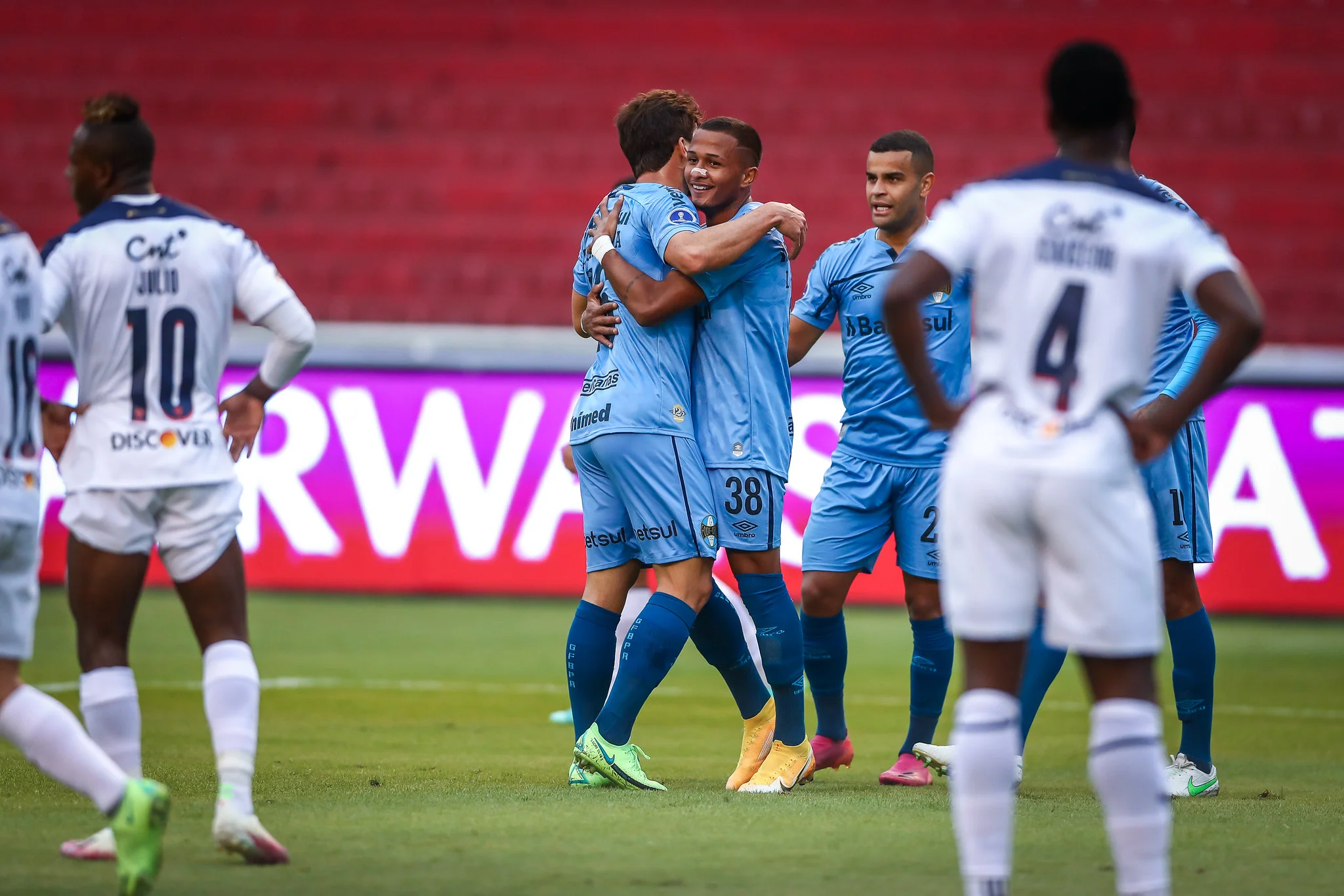 Cauteloso, Grêmio vence a LDU por 1 a 0, em Quito, pela Sul-Americana