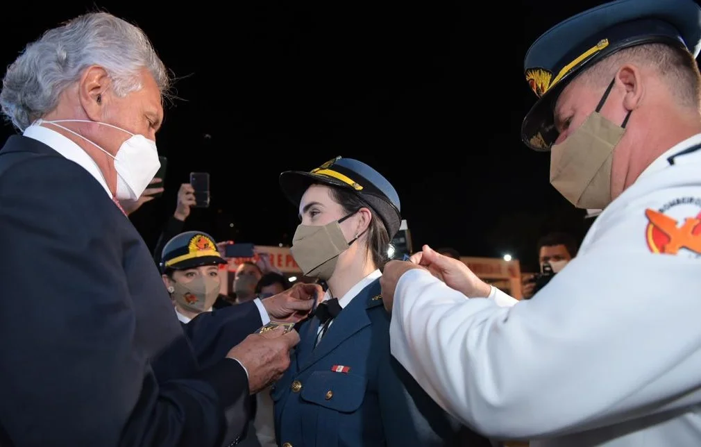 Aline Chadud Matoso é a primeira mulher a se tornar coronel na história do Corpo de Bombeiros de Goiás