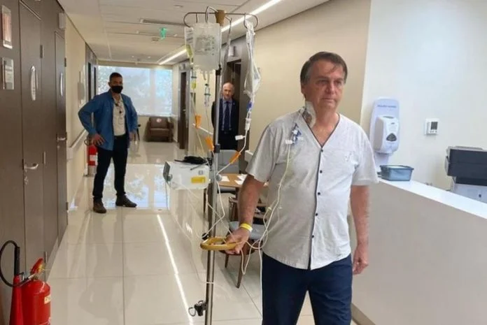 Bolsonaro recebe alta de hospital em SP e seguirá com acompanhamento ambulatorial