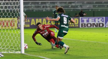 Com gols de atacantes, Goiás vence Guarani e se recupera na Série B