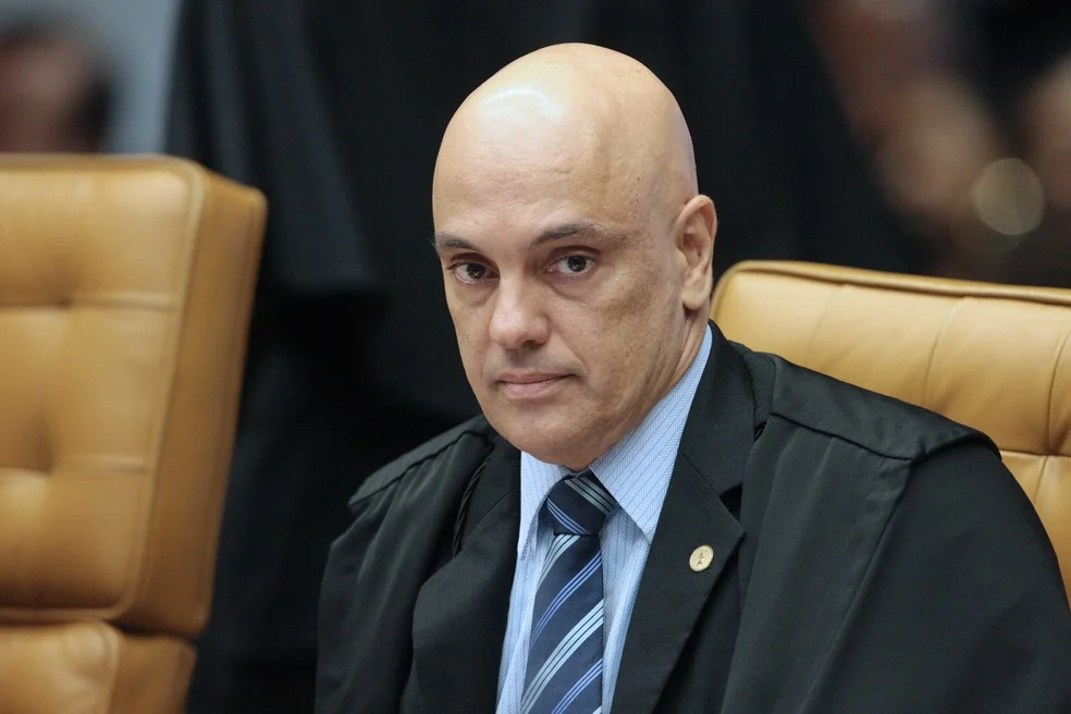 Alexandre de Moraes diz que não compete ao TSE fiscalizar inserções em rádios