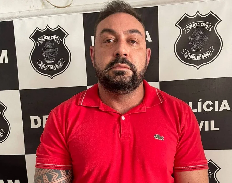 Ginecologista acusado de abuso sexual continuará preso