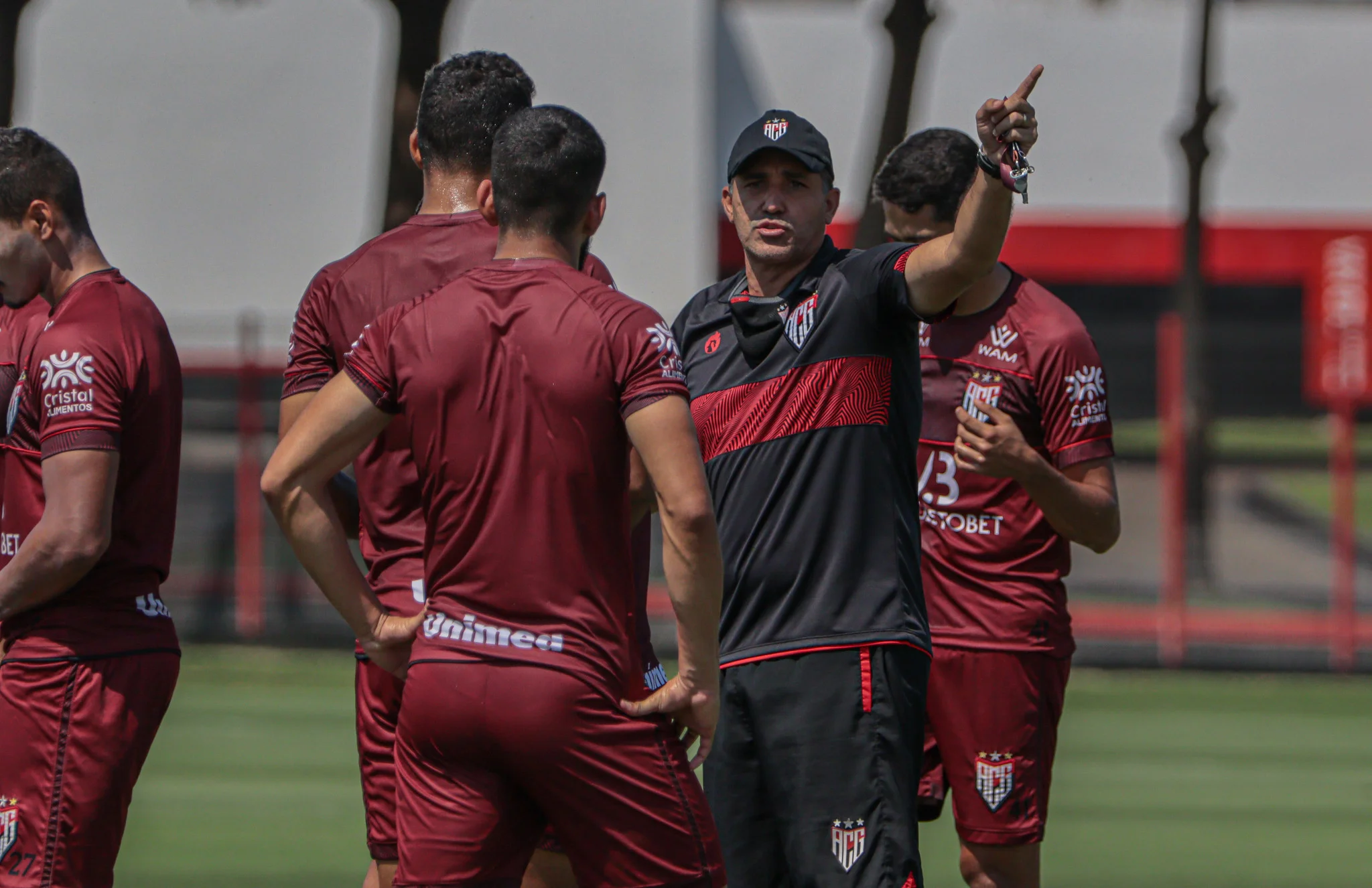 Sonhando com Copa Libertadores, Atlético-GO enfrenta Sport na Arena Pernambuco