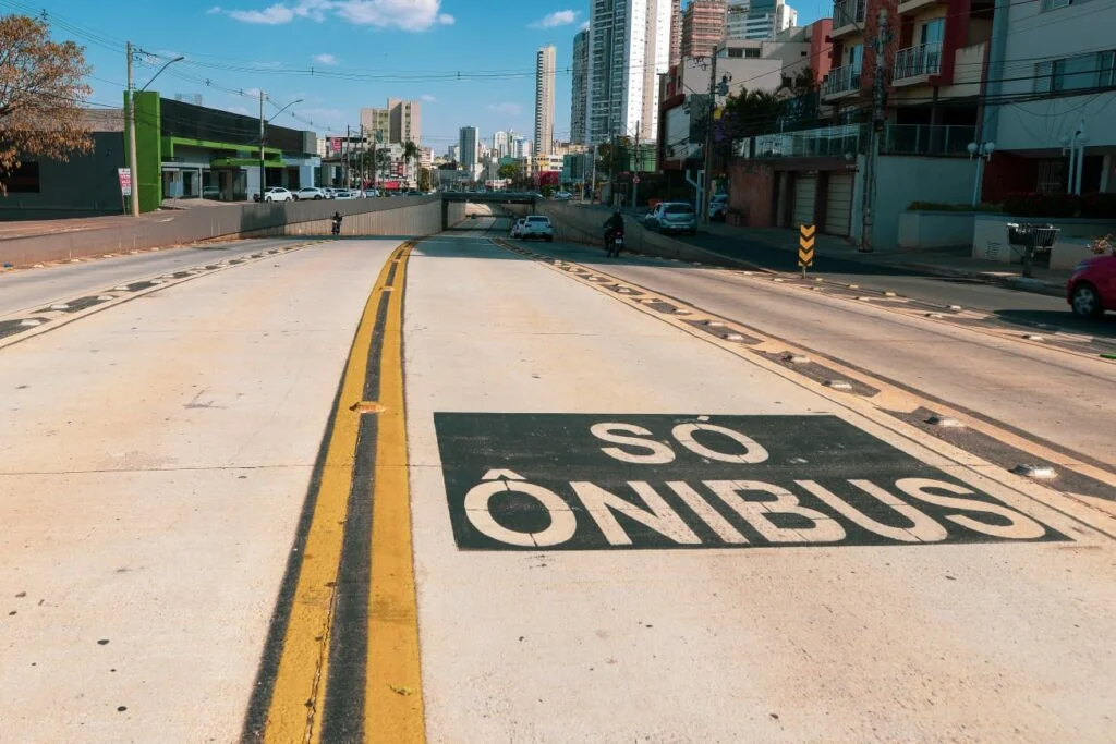 Especialistas em mobilidade discutem BRT Norte-Sul, nova tarifa e subsídios