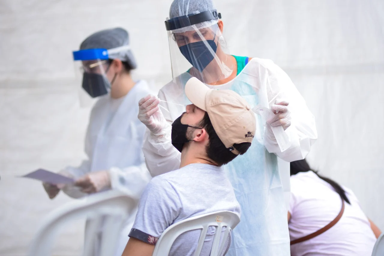 Teste gratuito da Covid-19 é realizado em três endereços em Goiânia, nesta quinta-feira (3)