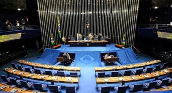 Renovação no Senado vira aposta de risco