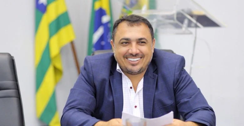 André Fortaleza reforça debate sobre mudança do nome de Aparecida, mas adianta posição contrária