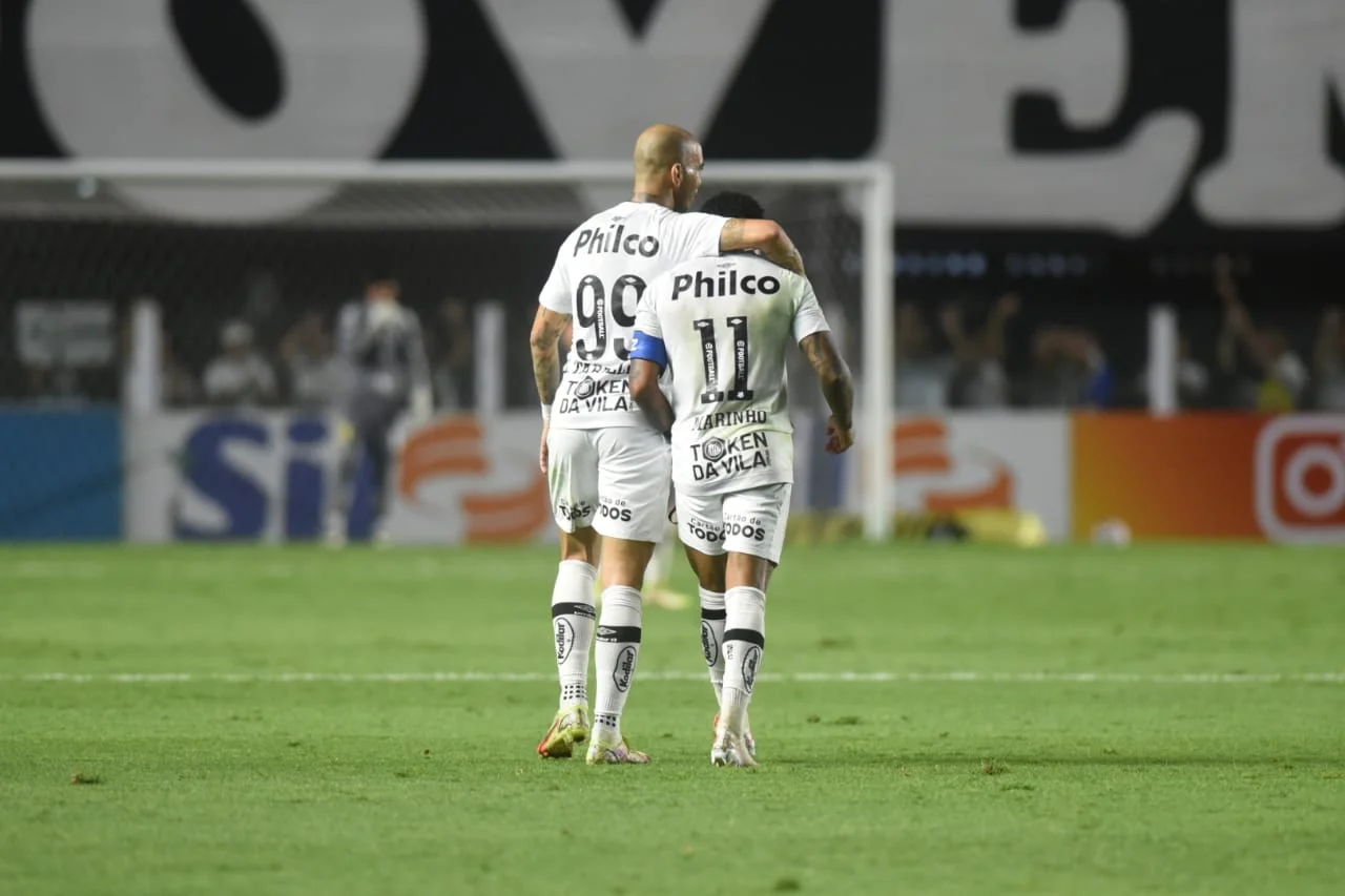 Em noite de Bruninho, Marinho encerra jejum e Santos derrota Red Bull Bragantino