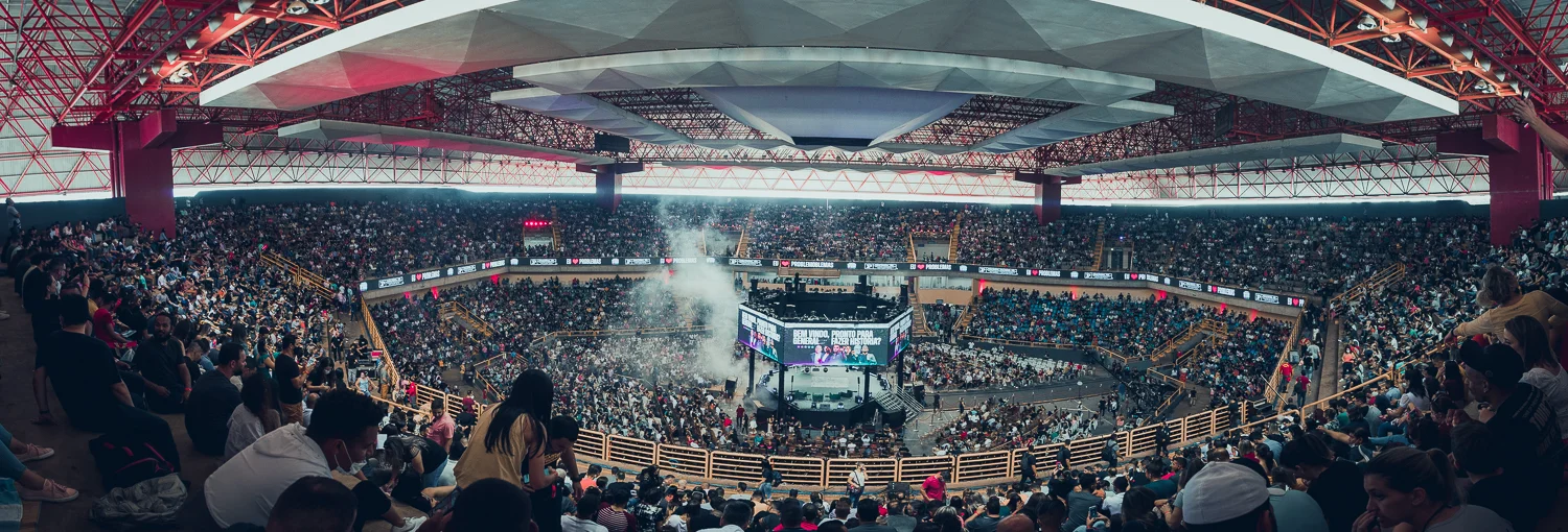 Pablo Marçal reúne mais de 15 mil pessoas em evento no Goiânia Arena