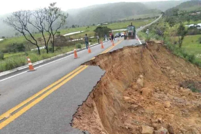 “O trabalho será imediato”, afirma presidente da Goinfra sobre plano de recuperação da rodovia que liga Alto Paraíso a Teresina