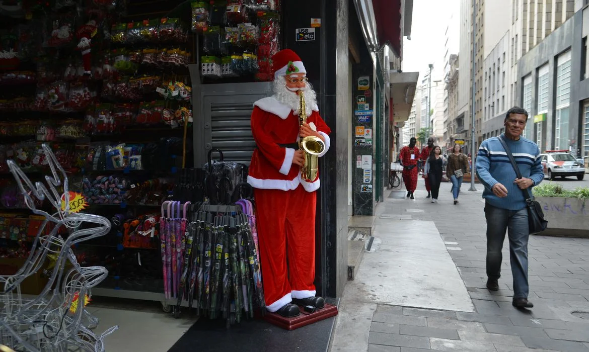 Faturamento real do Natal deve cair pelo 2º ano seguido