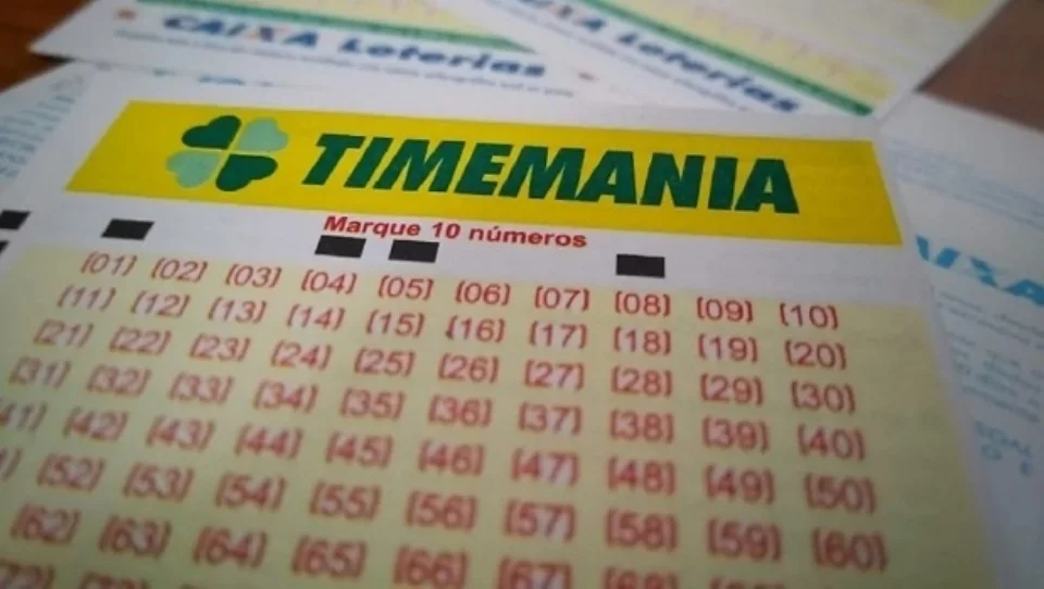 Bolsonaro muda divisão de recursos da Timemania e beneficia ‘Times do coração’