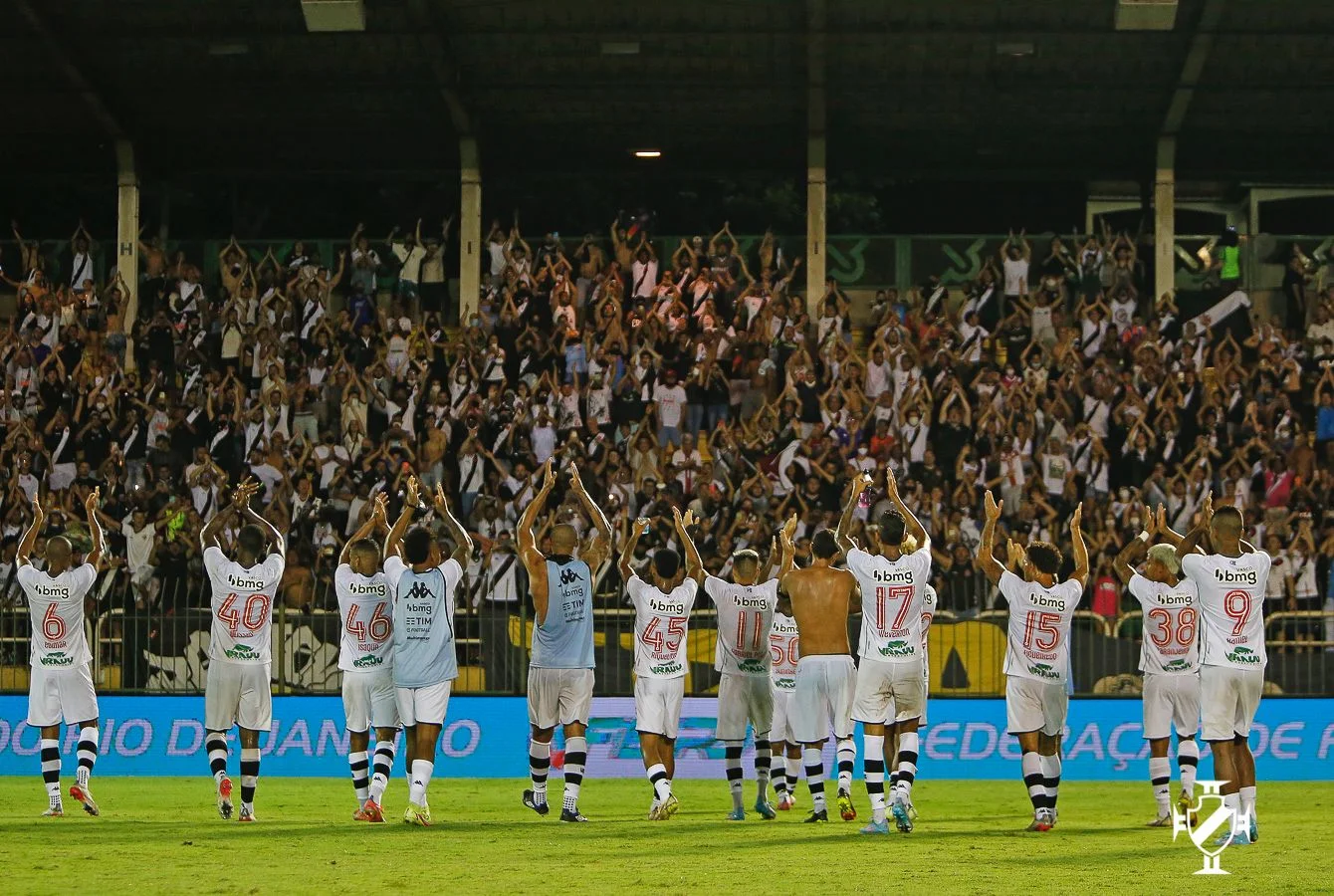 ‘Era Zé Ricardo’ começa com vitória do Vasco por 4 a 2 em Volta Redonda