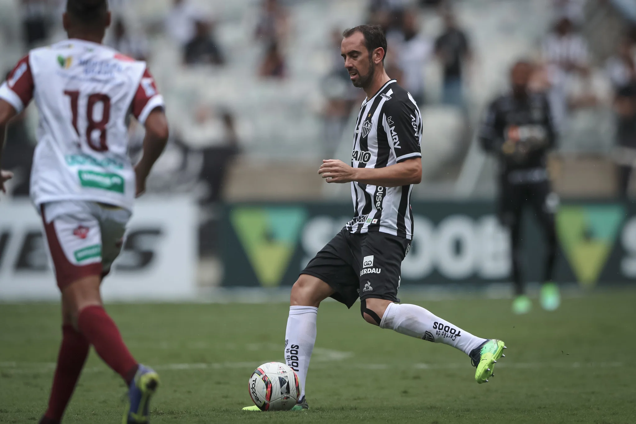 Godín marca na estreia, Hulk faz dois e Atlético Mineiro vence a Patrocinense