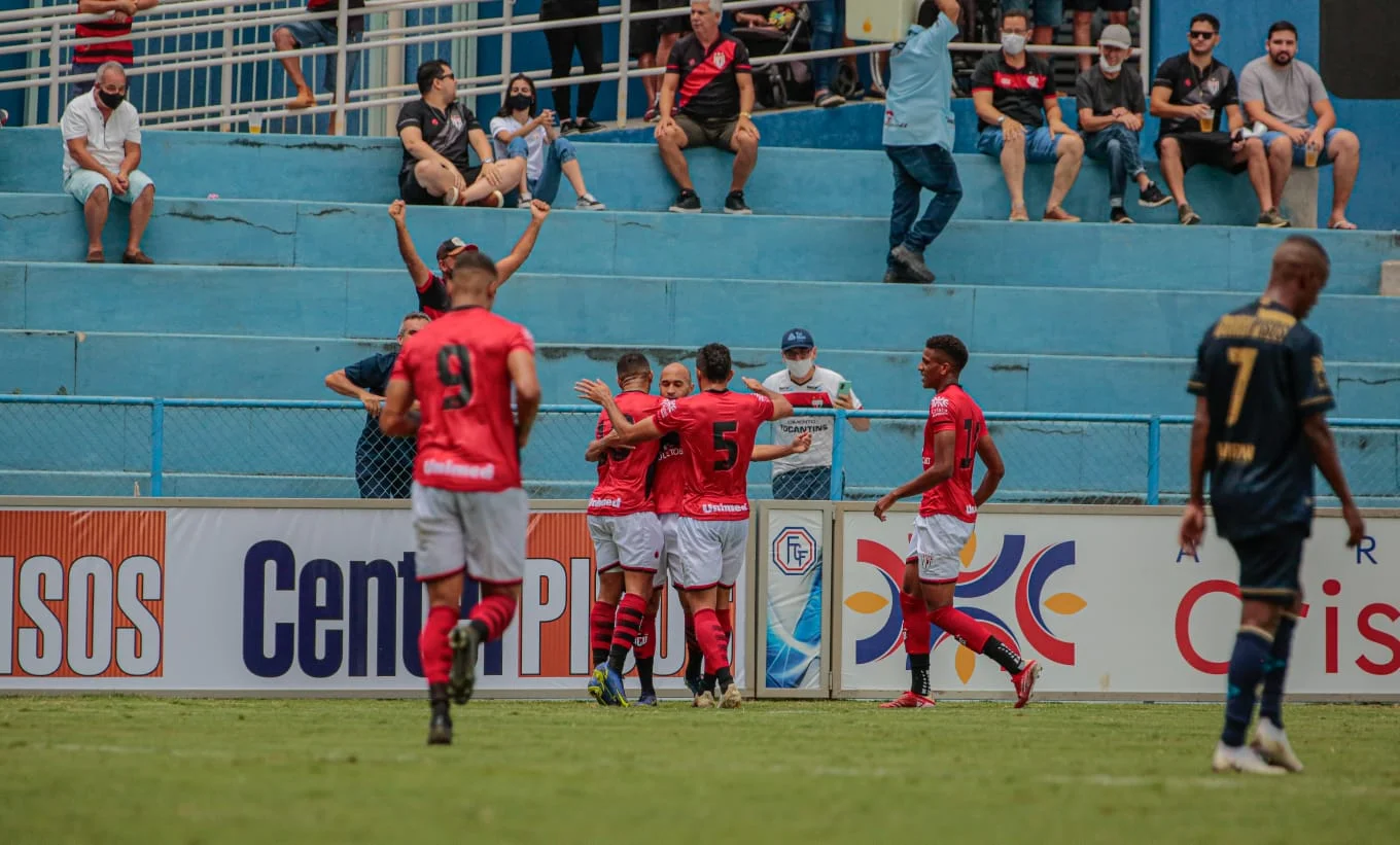 Em tarde de Dudu, Atlético vence Aparecidense e ultrapassa o Vila Nova na classificação do Goianão