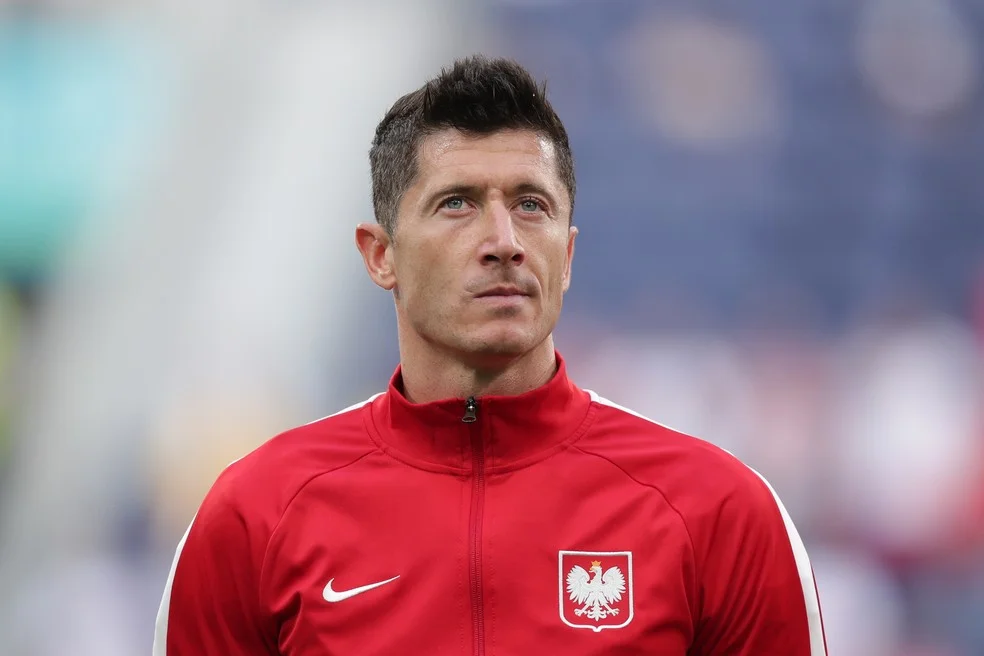 Polônia se nega a jogar repescagem contra Rússia e tem apoio de Lewandowski