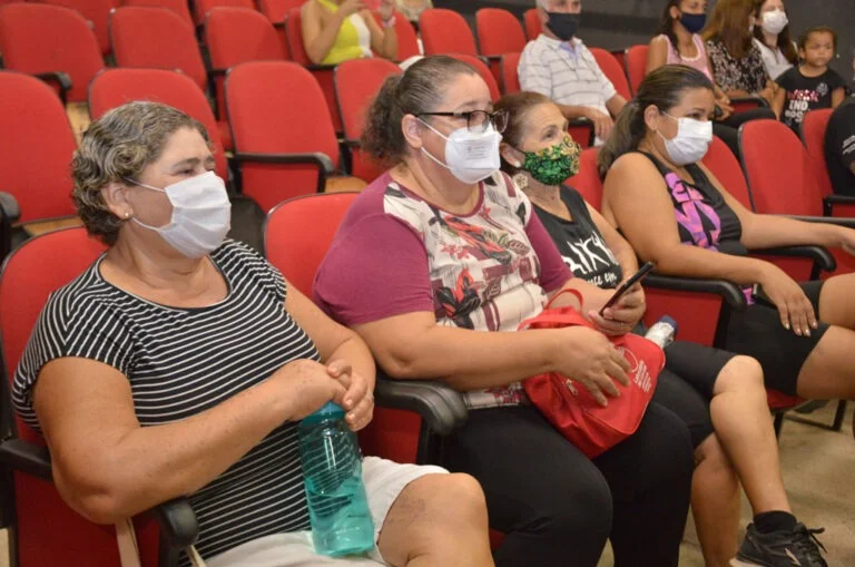 Projeto leva atividades de entretenimento e lazer para idosos de Aparecida de Goiânia