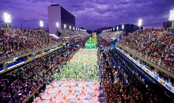 “Mamãe eu quero” foi a marchinha carnavalesca mais tocada dos últimos cinco anos, aponta levantamento