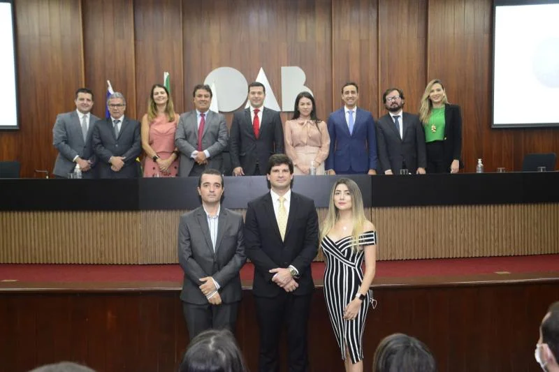 Membros de polêmica comissão conservadora da OAB-GO tomam posse