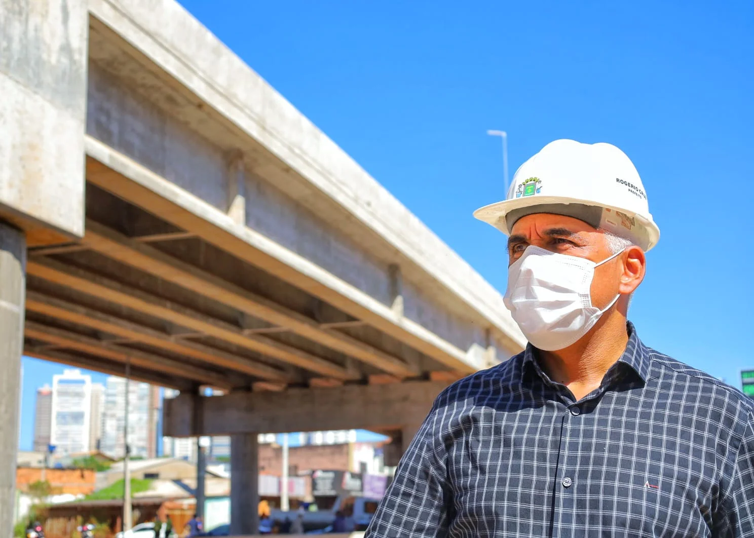 Rogério Cruz visita obras em andamento nesta quarta (23) e diz que todas serão entregues em sua gestão