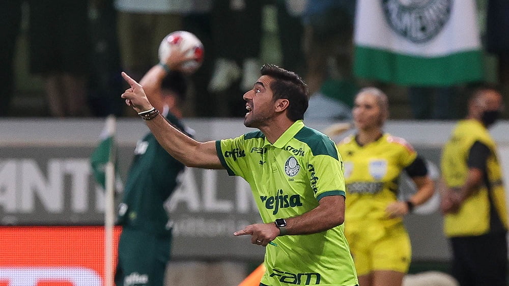 Abel Ferreira garante cumprir contrato, prevê ano sabático e descarta seleção