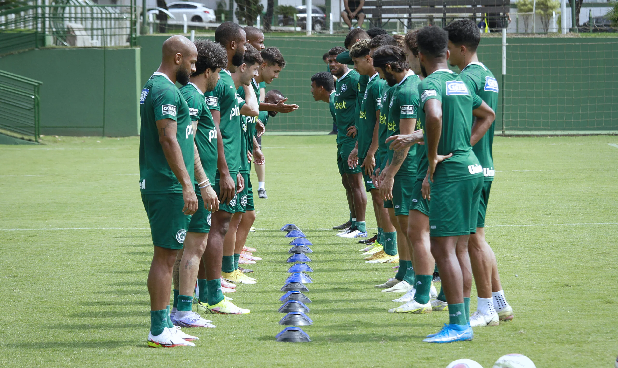 Com desfalque no meio-campo, Goiás recebe Grêmio Anápolis na última rodada da 1ª Fase do Goianão