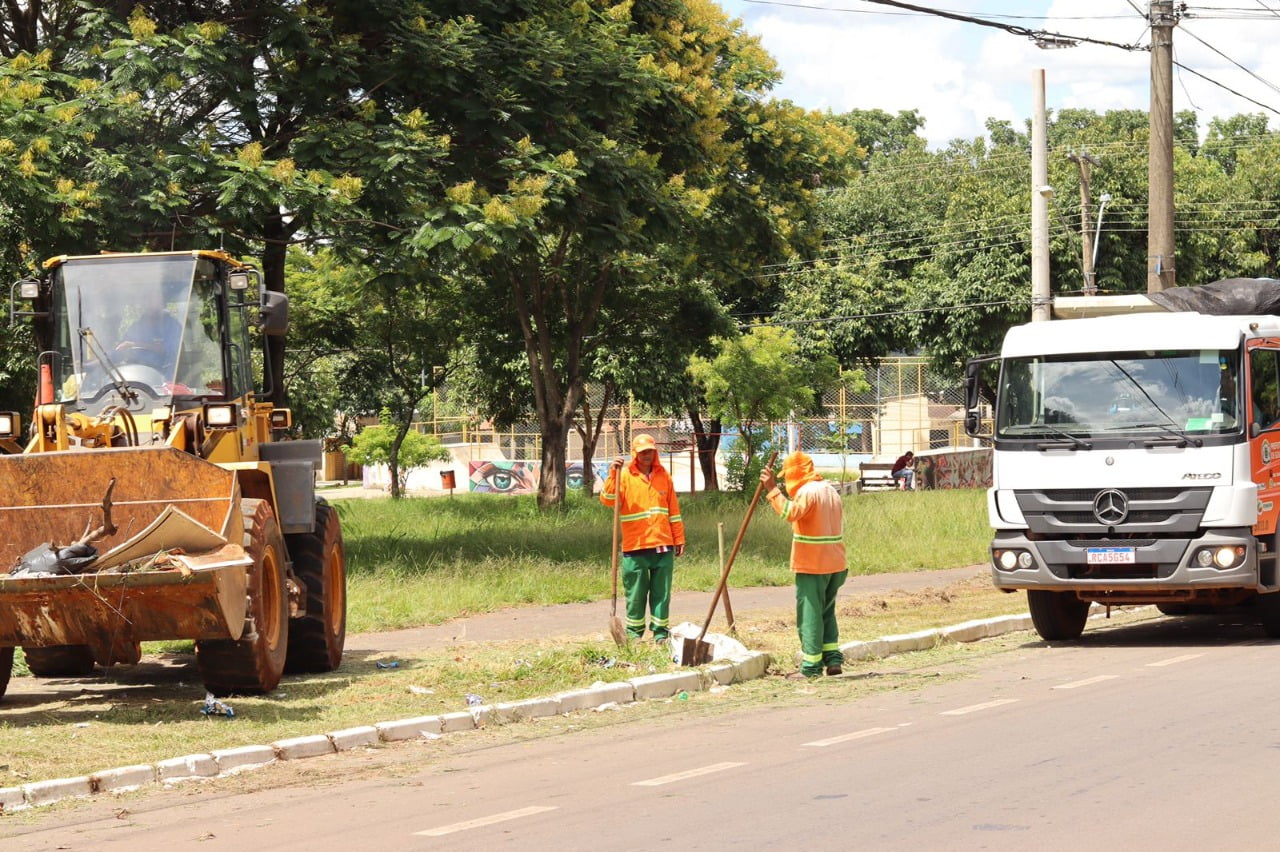 Em menos de uma semana, Comurg recolhe 5 mil toneladas de entulhos na região norte