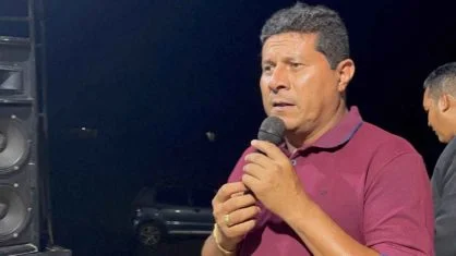 Pastor pediu propina em dinheiro e ouro, diz prefeito