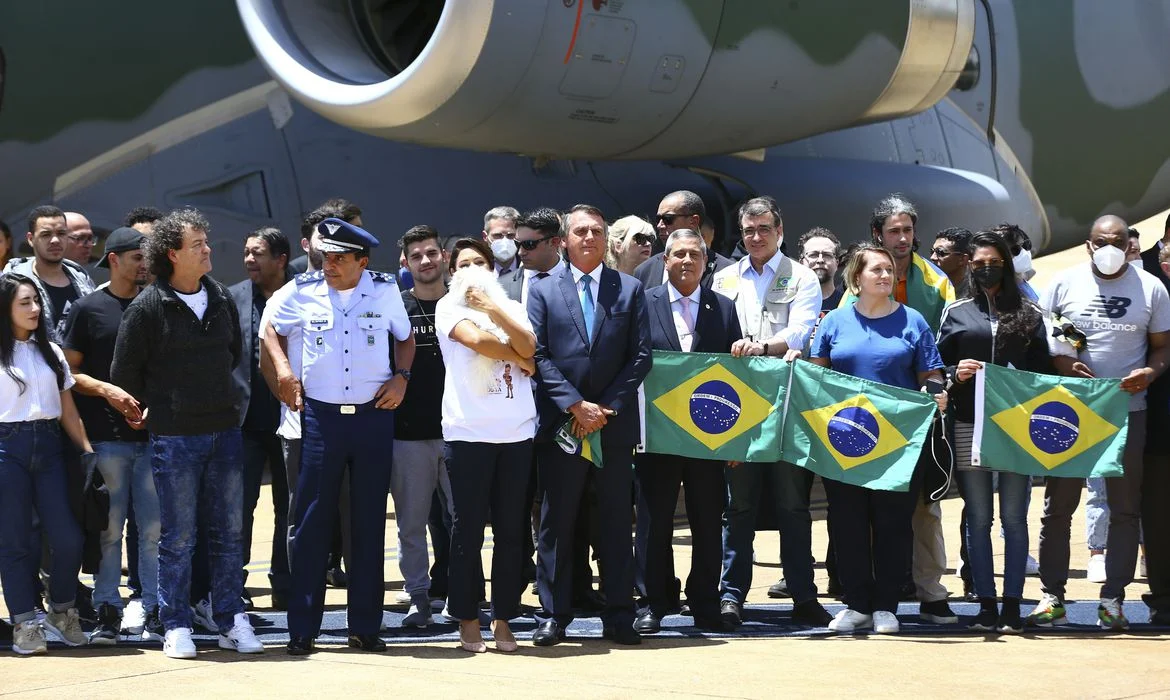 Grupo de repatriados da Ucrânia chega a Brasília nesta quinta-feira (10) 