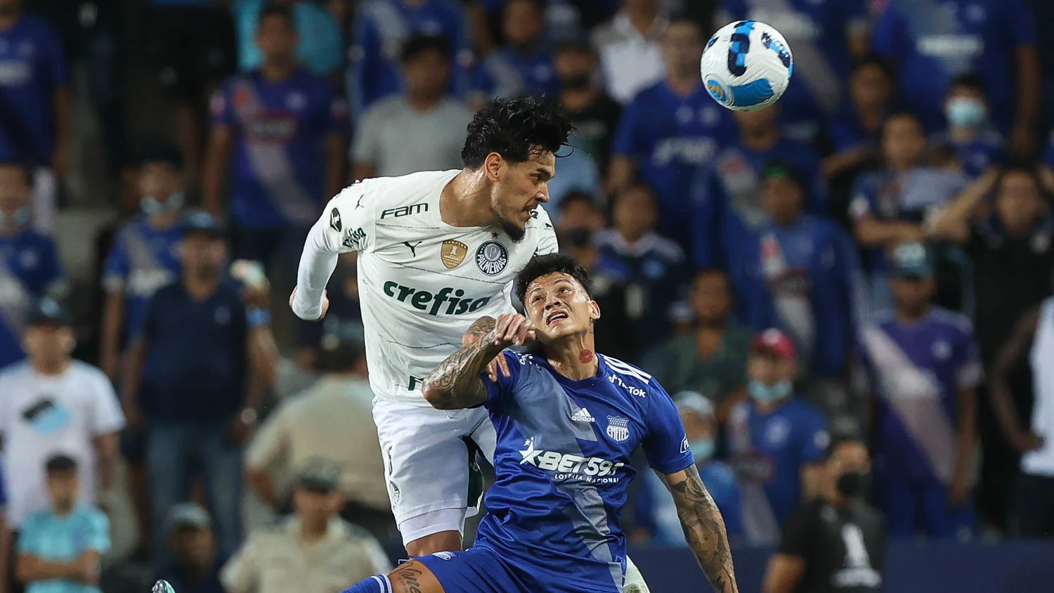 Palmeiras mantém campanha perfeita na Libertadores com vitória no Equador