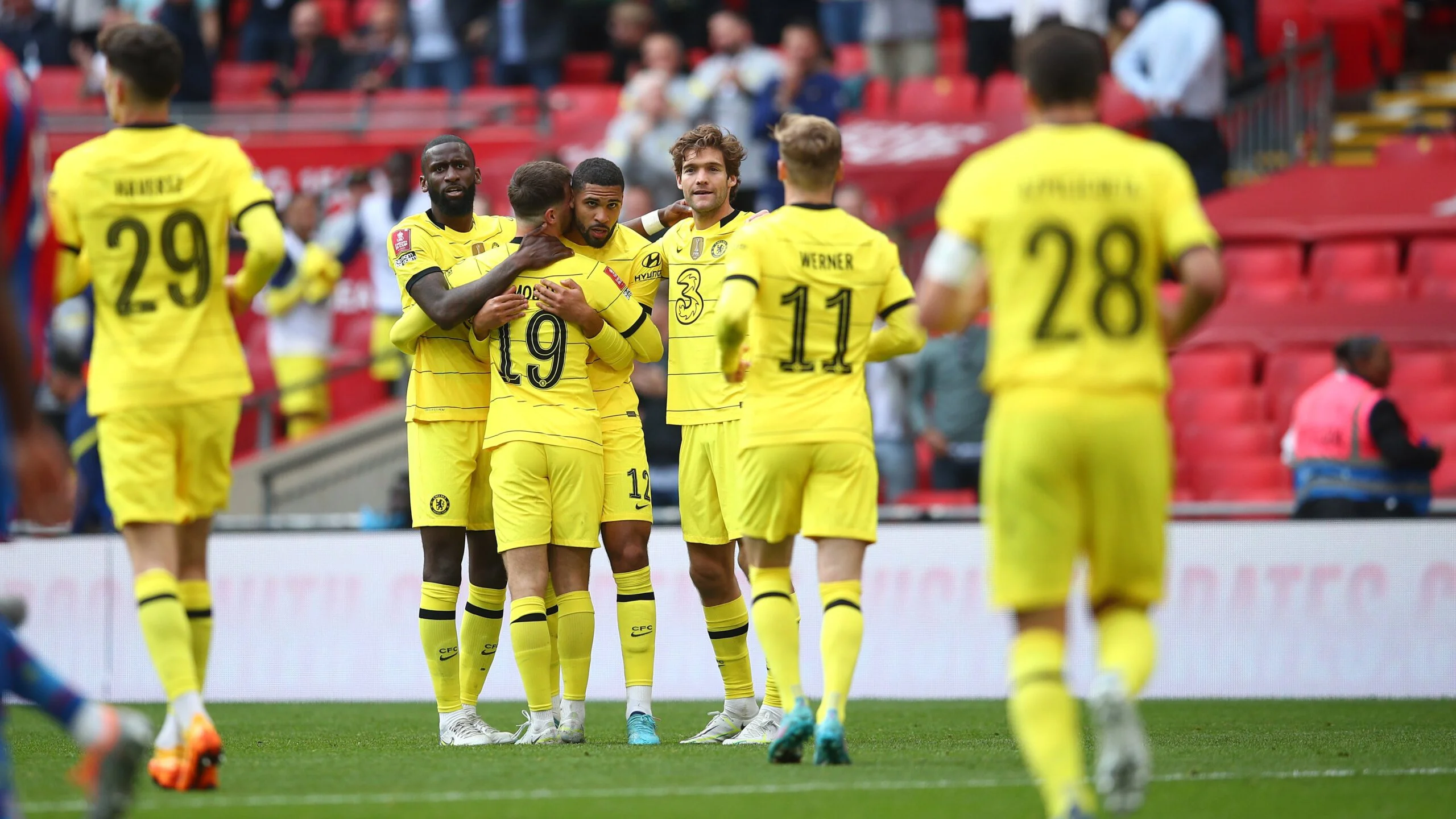 Chelsea elimina Crystal Palace e encara Liverpool na final da Copa da Inglaterra