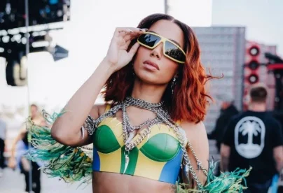 Anitta bloqueia Bolsonaro no Twitter após interação irônica do presidente