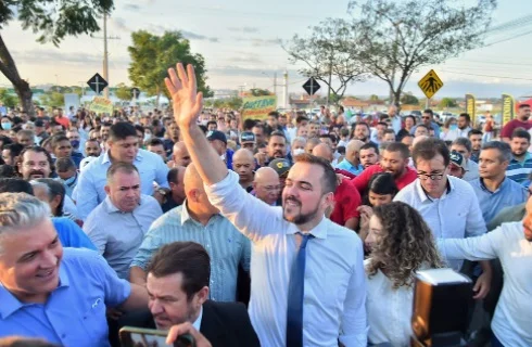 Com renúncia assinada, Mendanha irá inaugurar escritório político em Goiânia