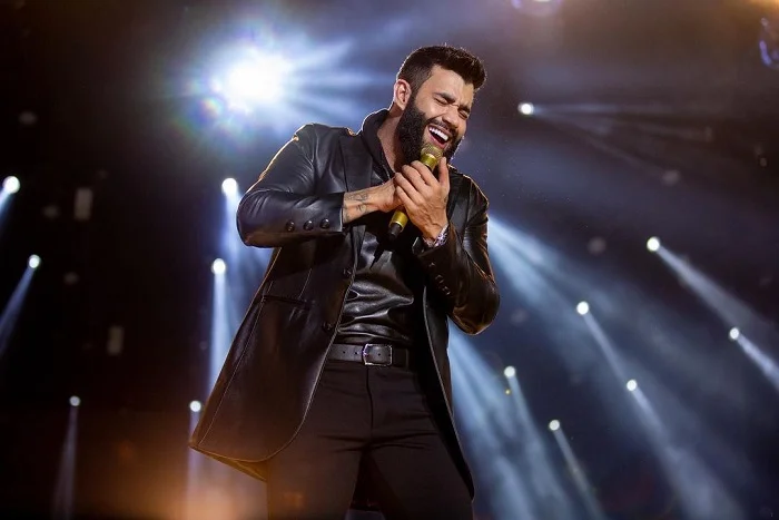 Após polêmicas, show de Gusttavo Lima é cancelado em MG, mas cantor recebe R$ 600 mil