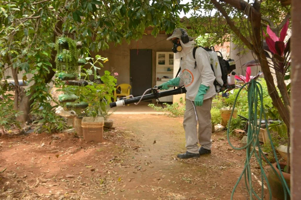 Alerta: Saúde de Aparecida diz que 80% dos focos do Aedes aegypti estão nas residências