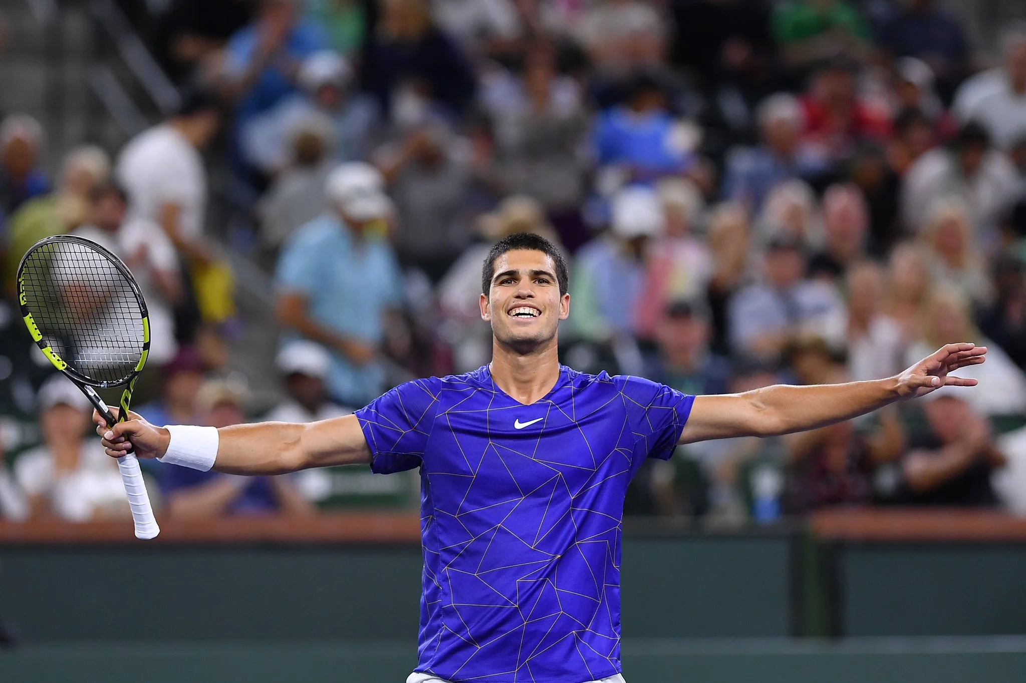 Carlos Alcaraz atropela Zverev e conquista o Masters 1000 de Madri