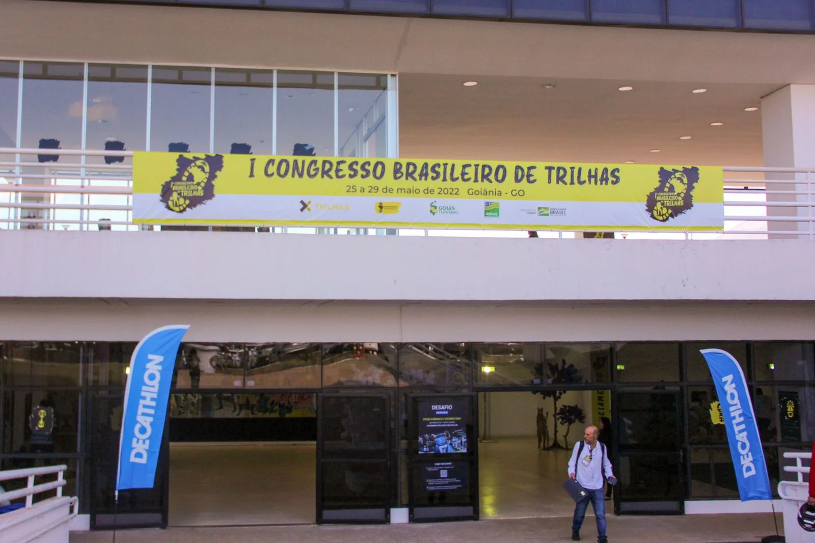 Poder público estimula passeio ciclístico pelo centro da capital