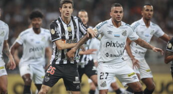 Com um a menos, Santos empata com o Atlético-MG com pênalti assinalado pelo VAR