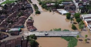 Enchentes de Pernambuco: Vítimas serão beneficiadas (Foto reprodução)