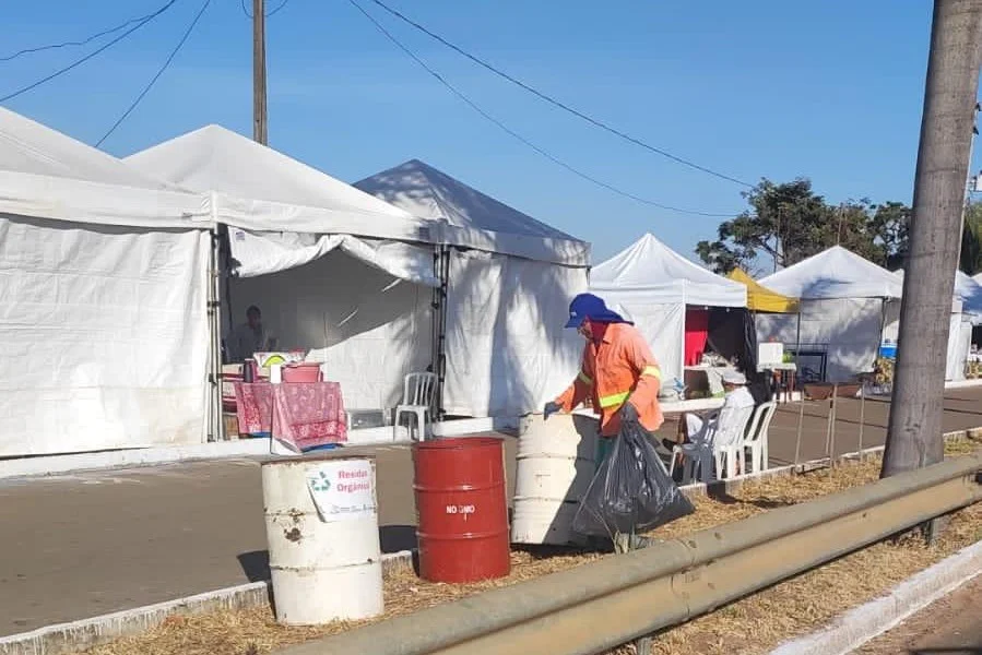 Prefeitura de Goiânia recolhe 1,2 mil kg de material reciclável na Rodovia dos Romeiros