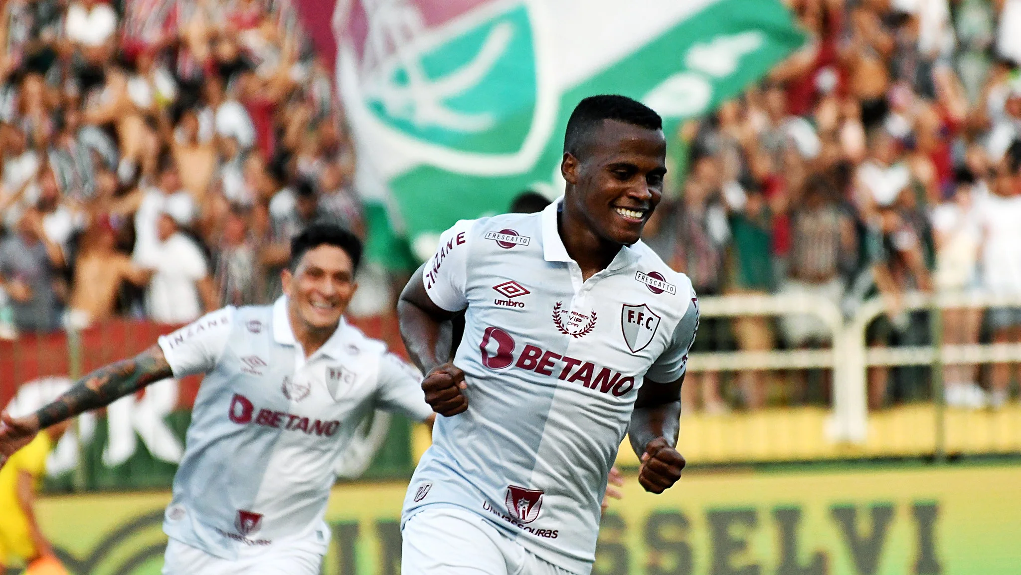 Fluminense supera Bragantino, aumenta série invicta e segue de olho no Palmeiras